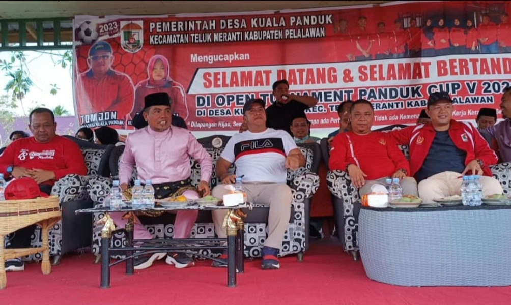 Bupati H,zukri resmi tutup open Turnamen Panduk Cup V 2023 di Desa Kuala Panduk Kec. Teluk Meranti,