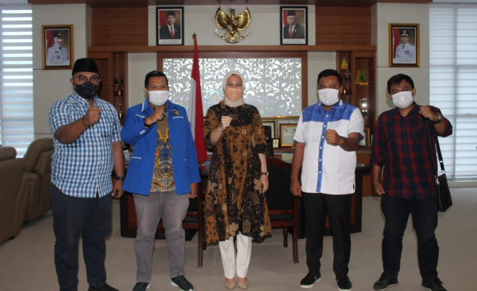 Bupati Inhu Rezita Meylani Yopi Bertemu DPD KNPI Riau, Diskusi Kemandirian Pemuda