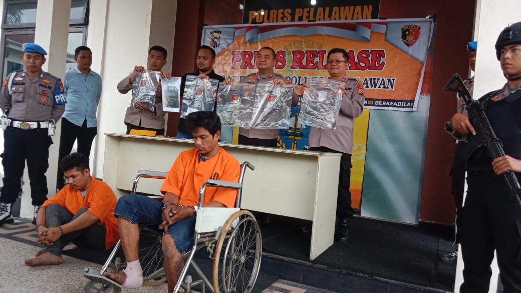 Sadis ! Mayat Terbungkus Karung Dibunuh Komplotannya Sendiri, ini Pelakunya !