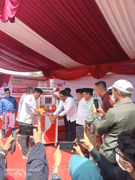 Bupati Pelalawan H. Zukri SE Lounching Pom Mini dan Rumah SIGAP Kecamatan Pangkalan Kerinci 