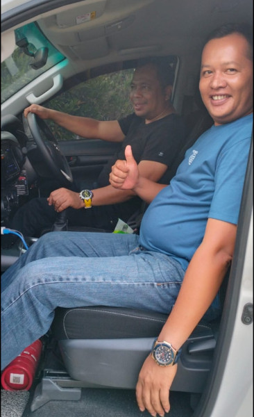 Ketua LSM KPK-Nusantara Gomgom Supriadi Simanjuntak Kunjungi Kediaman Ketua DPRD Pelalawan Baharudin SH