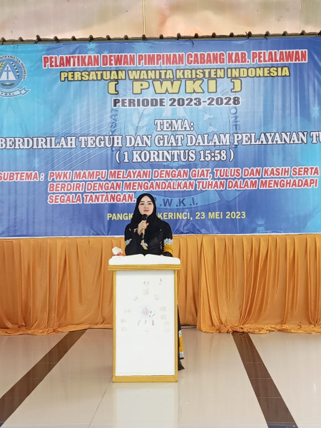 Pelantikan PWKI Kabupaten Pelalawan, Ketua Tim PKK: Harapkan Peran Wanita Kristen Dapat Majukan Pelalawan