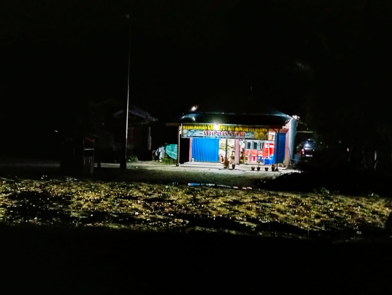 Masyarakat Desa Gondai Sangat Mengeluhkan Keadaan Listrik PLN mintak bahdad mundur dari jabatanya