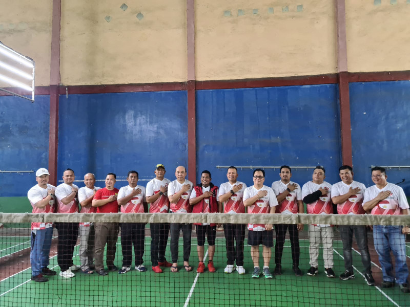 Bupati Pelalawan Buka Turnamen Bulu Tangkis Kapolres Cup dalam Rangka HUT Bhayangkara ke-77