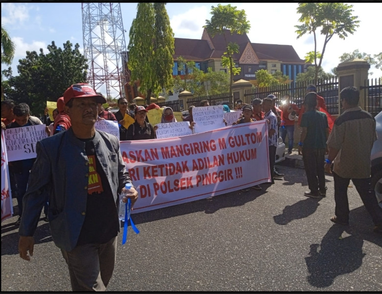 Ratusan Masa SPKN Riau Gelar Aksi Unjuk Rasa di Tiga Tempat Berbeda, ini Tuntutannya!