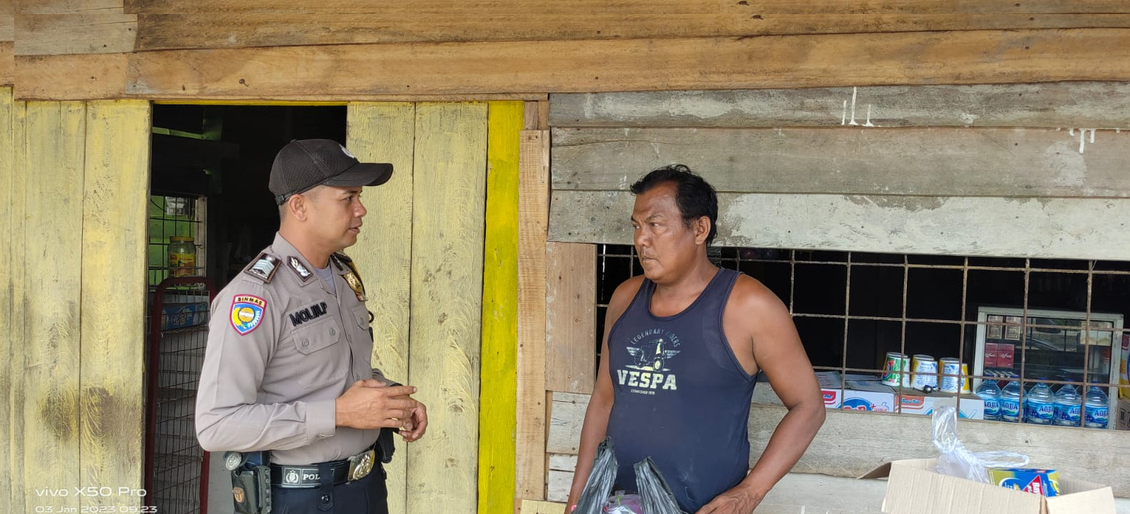 Lakukan kegiatan rutin Kepolisian,Polsubsektor pelalawan Patroli Dialogis