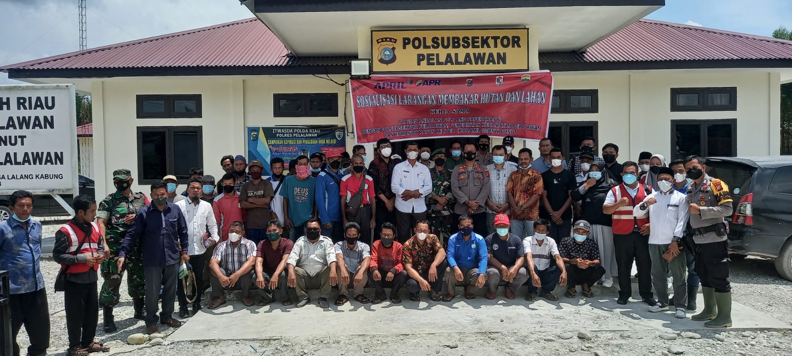 Mapolsubsektor Pelalawan Sosialisasi Larangan Membakar Hutan dan Lahan Kerjasama Dengan PT RAPP, Pemerintah Kecamatan Pelalawan dan Komando Rayon Militer 03/BNT Bunut