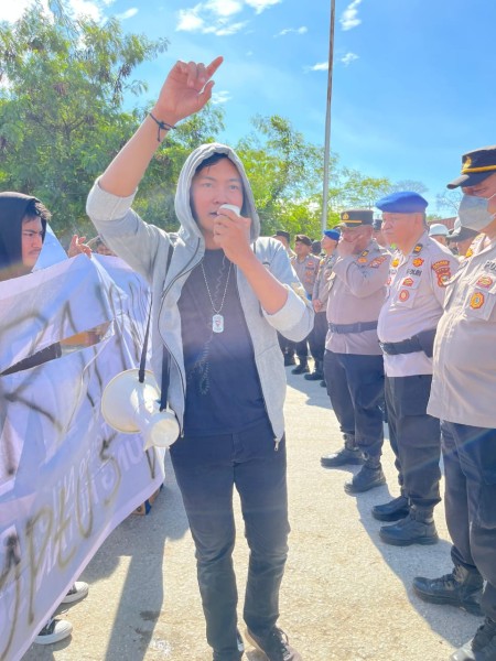 Ketum KMPKS menegaskan presiden RI Prabowo copot kepala BGN Dadan hindayana pengadaan motor listrik KA SPPG potensi korupsi dana anggaran negara