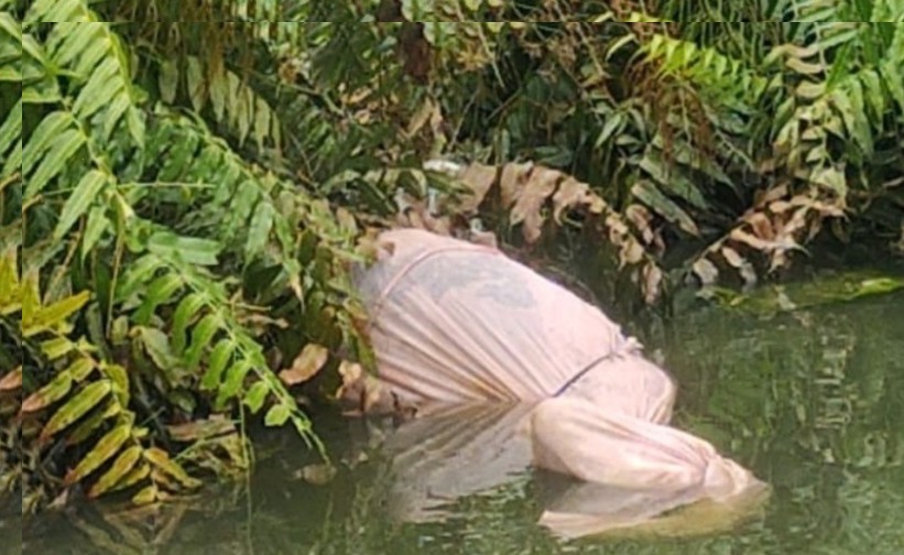 Mayat Mr x yang dalam kafan Dipastikan Pria Bertato Disetiap Jari jemari Tangannya