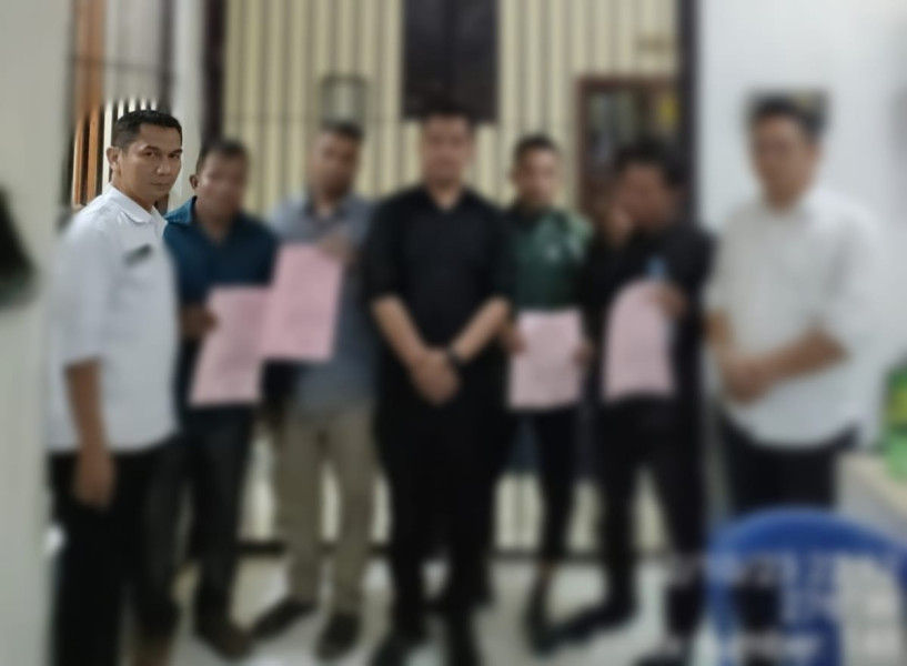 Dana CSR Perusahaan Rapp Rp 200 Juta,selewengkan Kades Pangkalan Terap dan 3 rekanya Ditahan  Polres Pelalawan