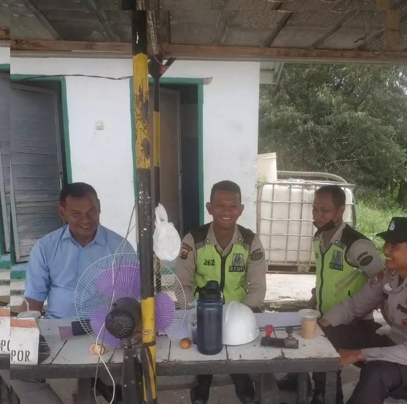Bripka Noprizal,SH Bhabinkamtibmas Melakukan Kunjungan KeSektor Rapp. Serta Sambang ketitik Pos Security