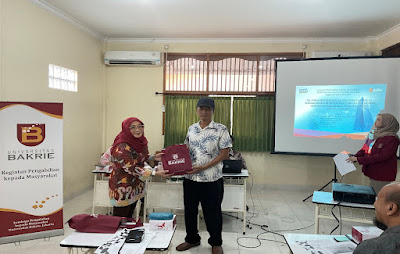 PkM Universitas Bakrie Gelar Pelatihan Pengelolaan dan Pelaporan Keuangan Berdasarkan Standar Akuntansi Keuangan Yayasan