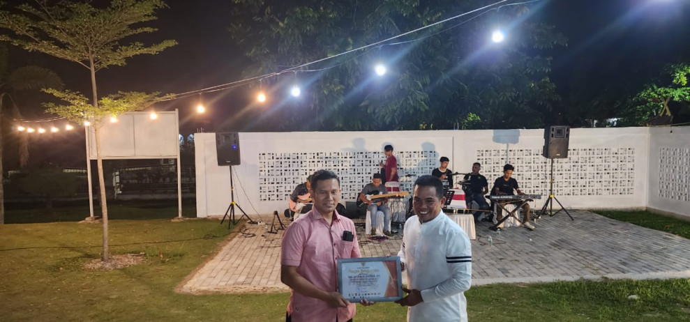 Dinilai Aktif Berbagai Kegiatan, Manager Humas PT. Musim Mas Diganjar Penghargaan HPN 2023