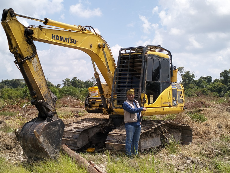 PT,Arara abadi biarkan hutan konservasi di babat sama oknum pemilik alat berat,demi kepentingan pribadi