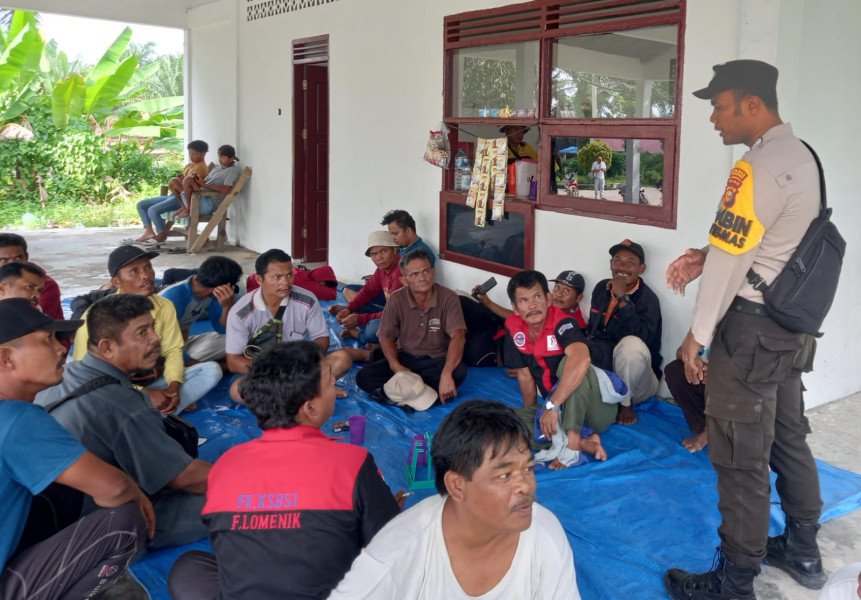 Polsubsektor Pelalawan jajaran Polres Pelalawan menggelar kegiatan Cooling System dengan mengedepankan upaya preemtif dan preventif untuk mencegah terjadinya potensi konflik sosial menjelang Pemilu 2024