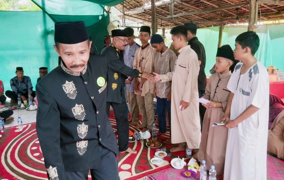 Kabaras Pelalawan Laksanakan Maulid Nabi Dan Berbagi Dengan Anak Yatim