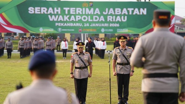 Kapolda Riau Pimpin Sertijab, Wakapolda Resmi Dijabat Brigjen Hengki Haryadi