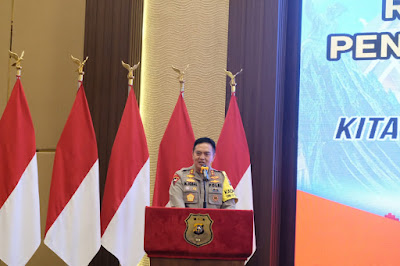 Upaya Meningkatkan Koordinasi dan Sinergi Antar Sektor, Kapolda Riau Gelar Rapat Operasi Mantap Brata Lancang Kuning 2023-2024