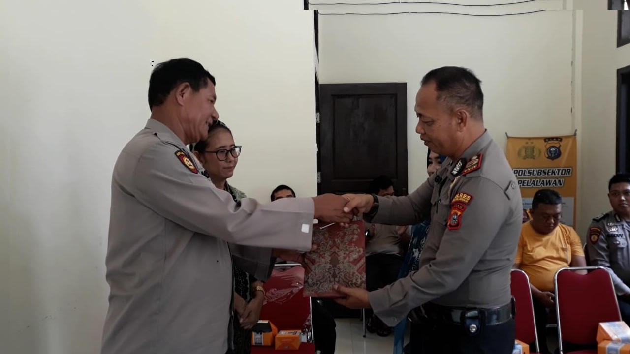 Iptu Legito jadi sorotan oleh warga pelalawan Beliau sangat peduli pada anggotnya yang mendekati Masa pensiun