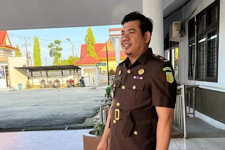 Oknum Mengatas Namakan Kejari Pelalawan Untuk Meminta Sejumlah Uang, Kastel Jangan Dilayani