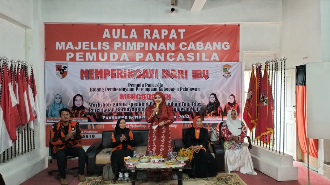 Bidang Pemberdayaan Perempuan MPC PP Buka Pelatihan Publik Speaking dan Tata Rias