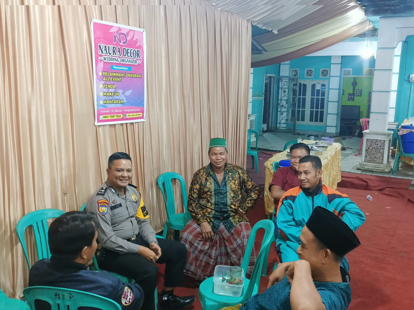 Bripka Heruzan Nurza melaksanakan sambang warga dan patroli dialogis