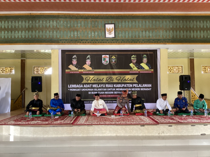 Majelis halal bi halal lembaga adat melayu riau kabupaten pelalawan