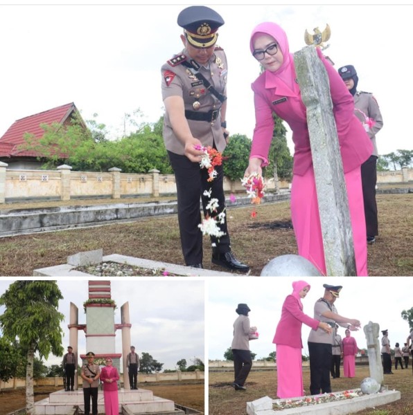 HUT Bhayangkara ke 79 Polres Pelalawan mengadakan Upacara Ziarah Makam dan Tabur Bunga