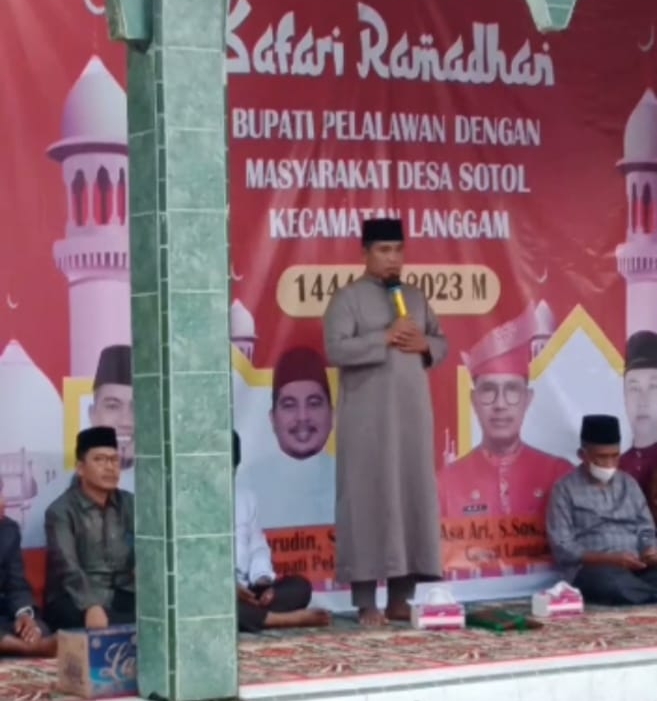 Syafari Ramadhan Bupati Pelalawan Dengan Masyarakat Desa Sotol Kecamatan Langgam 1444 H/ 2023 M