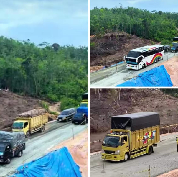 Lalu Lintas Lancar Saat Ujicoba Pembukaan Jalan Lintas Riau-Sumbar Yang Longsor di Kampar