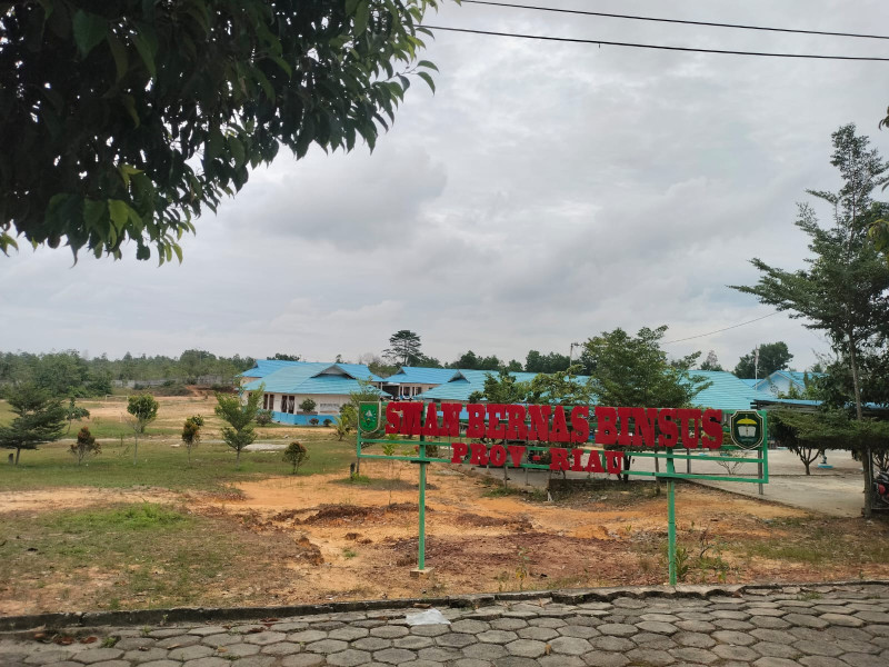 Penambahan Bangunan di SMAN Bernas percuma Siswa yang mau sekolah  Tidak juga  Tertampung