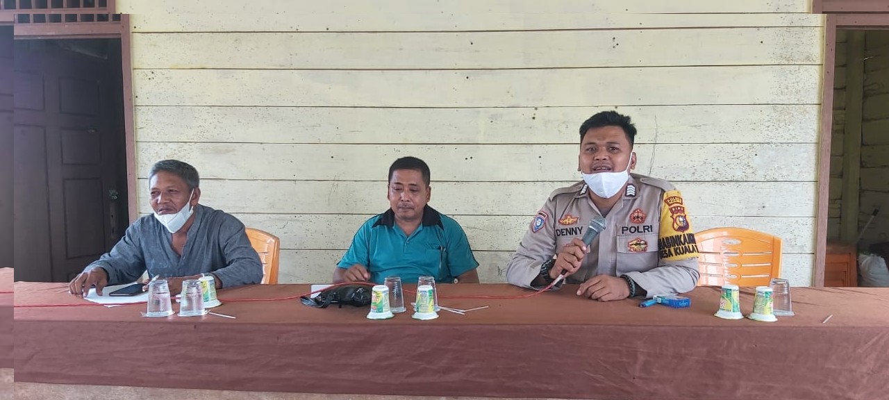 BHABINKAMTIBMAS SOSIALISASI BAHAYA NARKOBA KEPADA MASYARAKAT DESA KUALA TOLAM