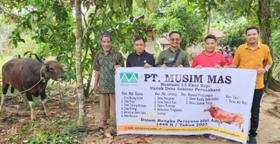 Menjelang Hari Raya Idul Adha 1444-H PT MM Salurkan Hewan Qurban