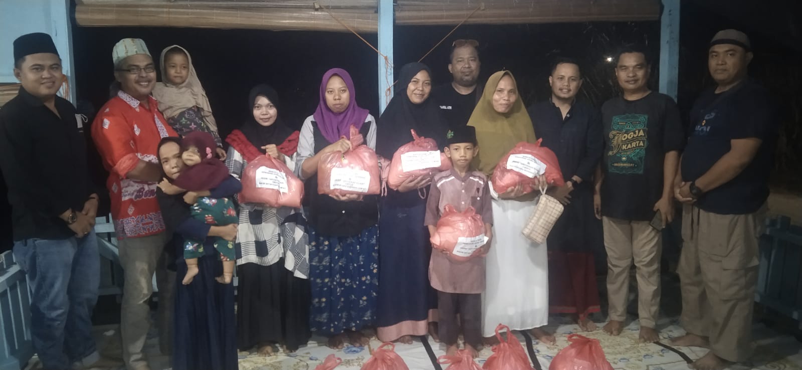 Pengurus JMSI Pelalawan Buka Puasa Bersama dan Berbagi Sembako Untuk Dhuafa