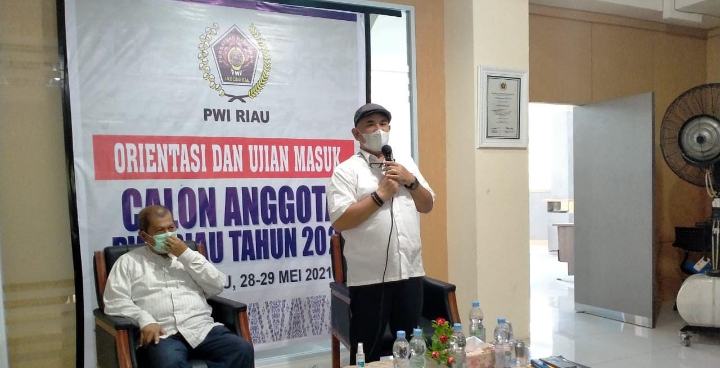 Zulmansyah Resmi Buka Orientasi dan Ujian Masuk Calon Anggota PWI Riau Tahun 2021