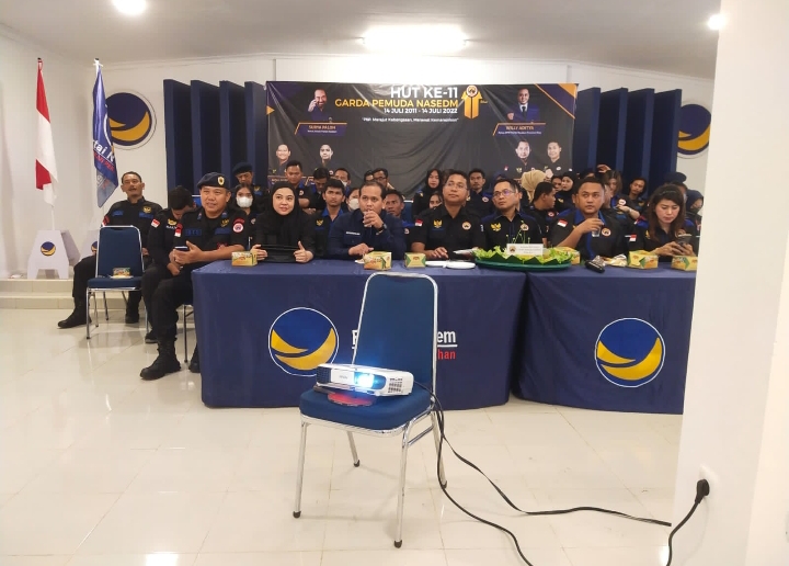 Pemperingati HUT Ke 11 Garda Pemuda Nasdem, Pengurus DPW Riau Live Zoom bersama Ketum Prananda Surya Paloh