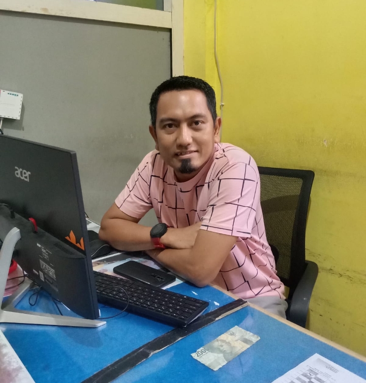 Dedi Aswandi : Ismail Amir Lukai Hati Masyarakat Pelalawan